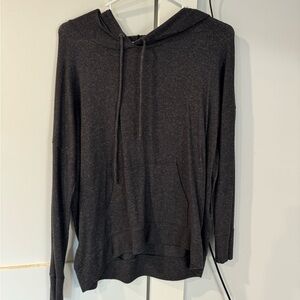American Eagle light sweatshirt top